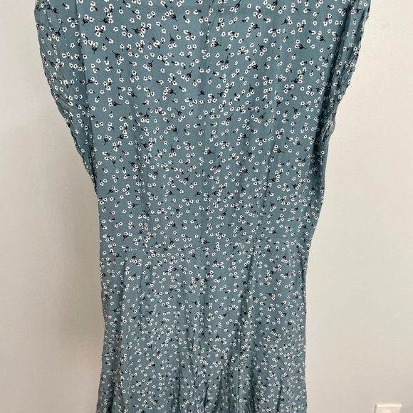 Garage - Jumpsuit - Size L - Light blue floral - EUC - Picture 3 of 4